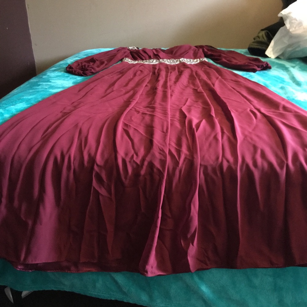 Prom dress - Picture 4 of 5